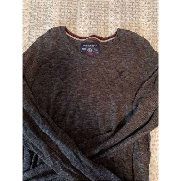 AEO Sweater  - Picture 4 of 6